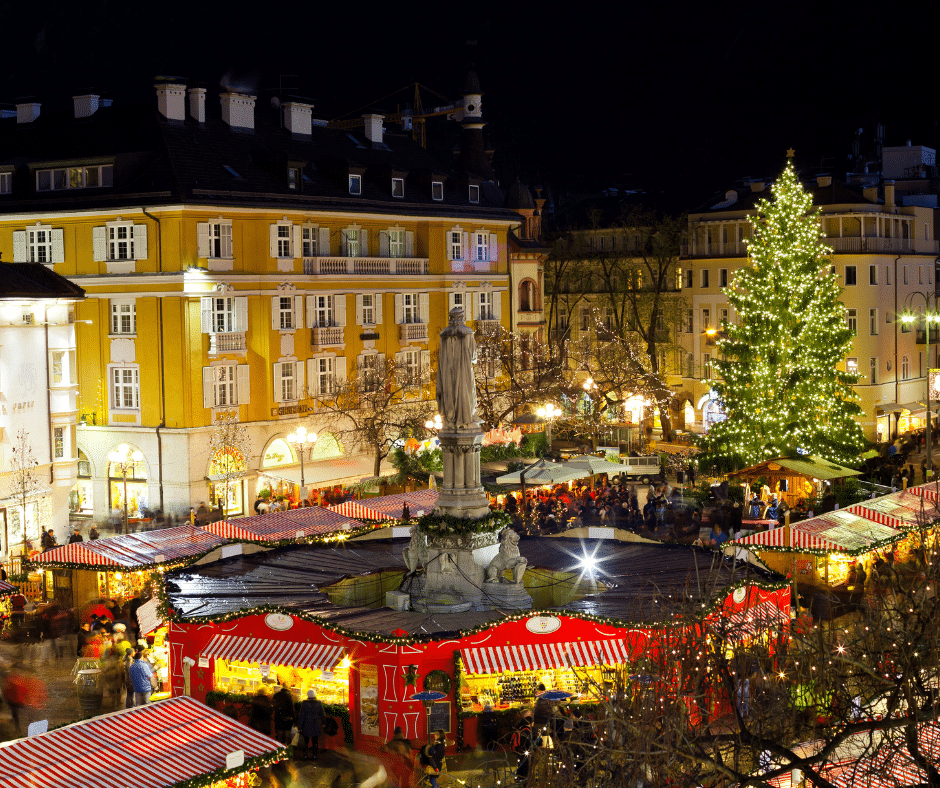 Christmas market in PIazza Walther, Bolzano, a beautiful town in north Italy
