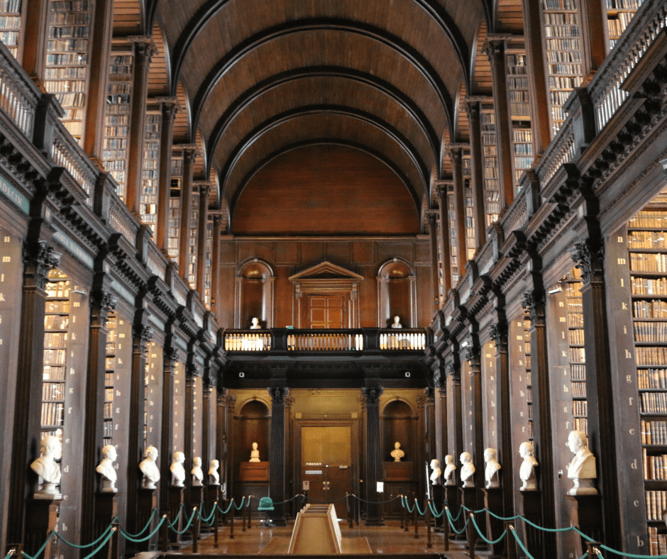 Interior of the Long Room in the Old Library at Trinity College Dublin, with vaulted wooden ceiling and rows of historic books